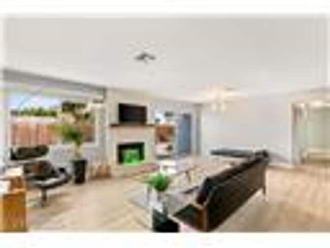 Photo - 1707 S 8th St