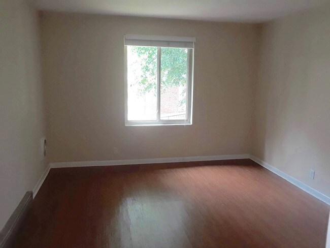 Bedroom - 2601 Hillsboro Pike Unit G-15