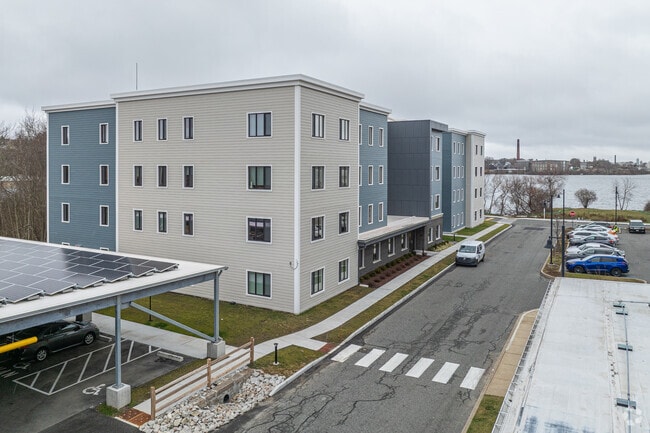 3 Mill St Tiverton, RI 02878