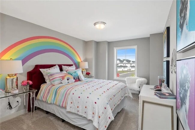 Photo - 11020 Yalta St NE