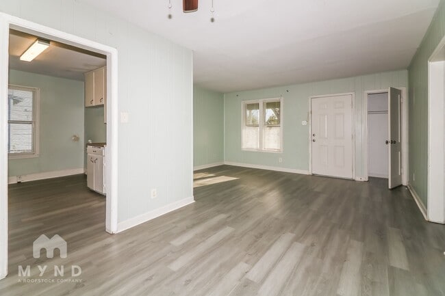 Photo - 1441 Miami Dr