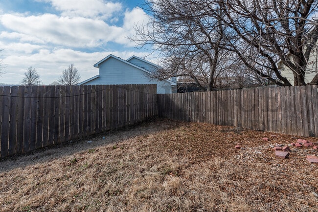 Photo - 1417 S Goebel Cir