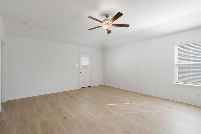 Photo - 133 Paria Ct