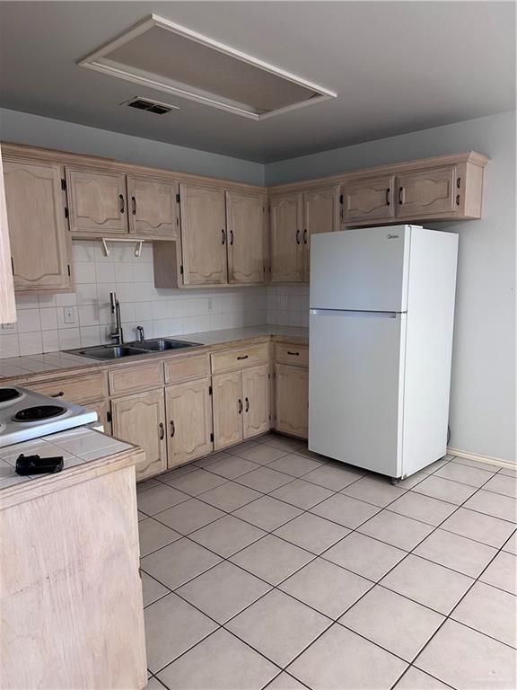 Photo - 9 Amapola St