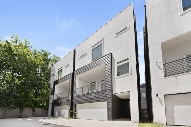 Building Photo - 513 Schweikhardt St Rental