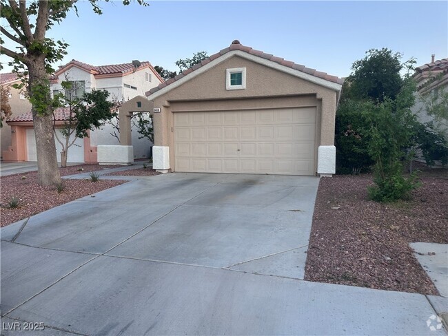 Building Photo - 9409 Summer Rain Dr Rental