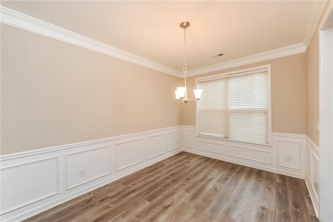 Photo - 2546 Peach Shoals Cir