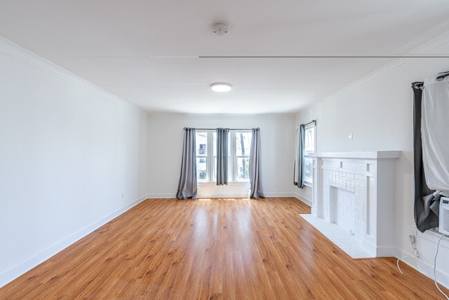 Photo - 232 N New Hampshire Ave Unidad 232.5