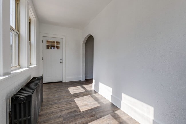 Photo - 201 Locust St Unidad (201 Locust)1st FLR Right