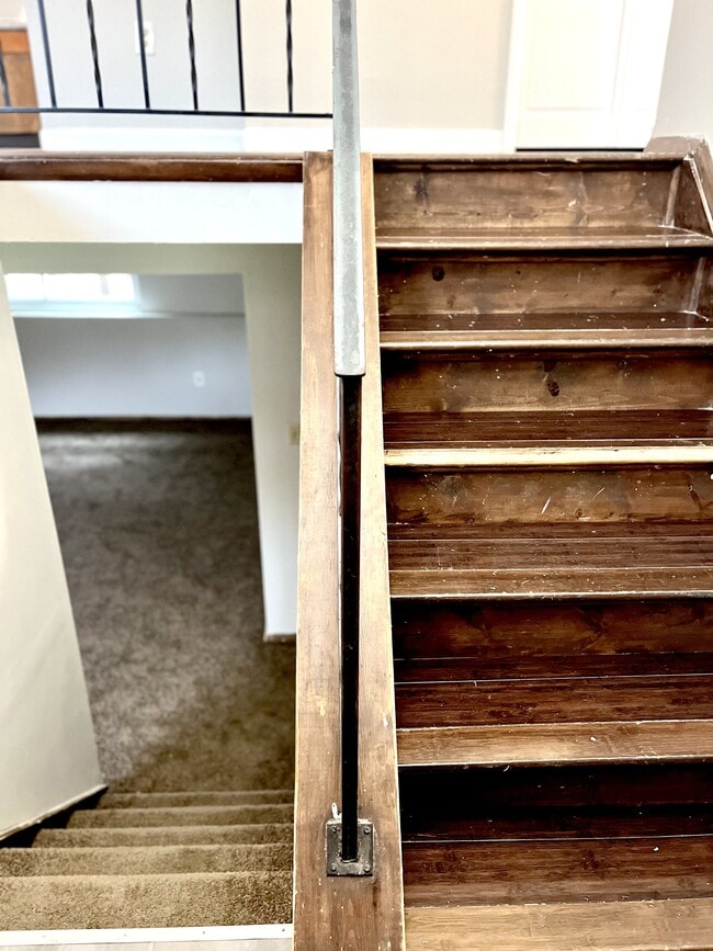 Photo - 6390 Firethorn Ave