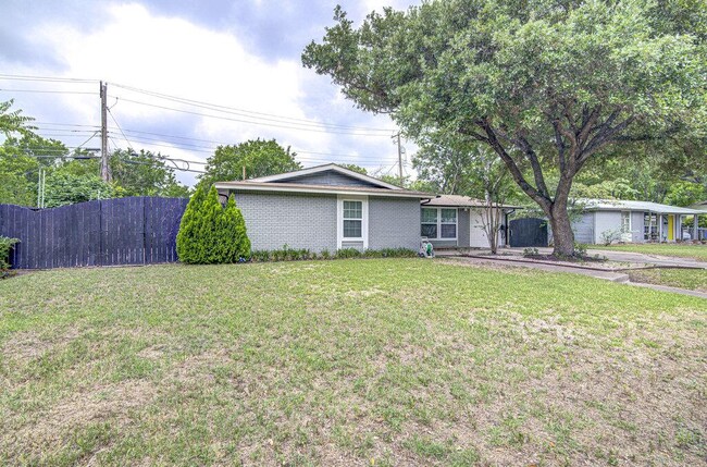 Photo - 1311 Westmoor Dr