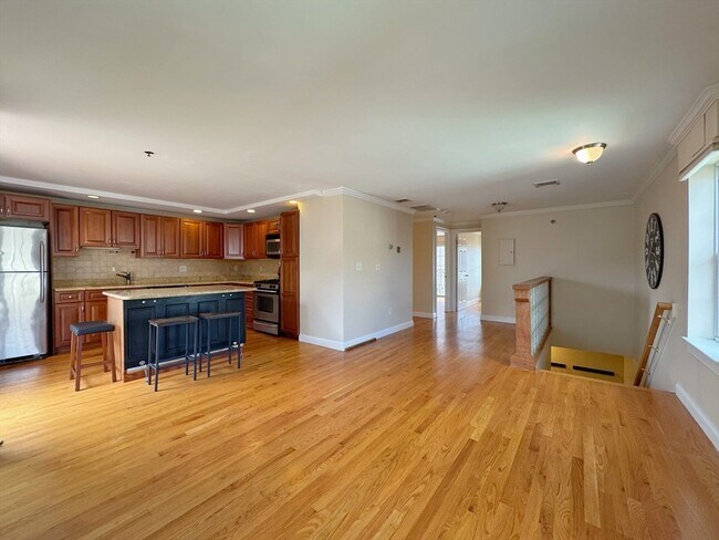 Photo - 34 Mitchell St Unidad 3 Rental