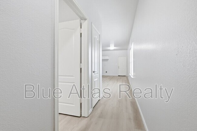 Photo - 908 Drexel St