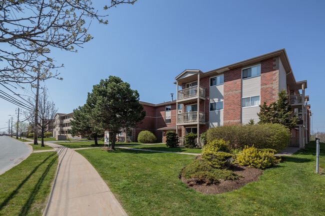 Building Photo - 80 Highfield Park Dr