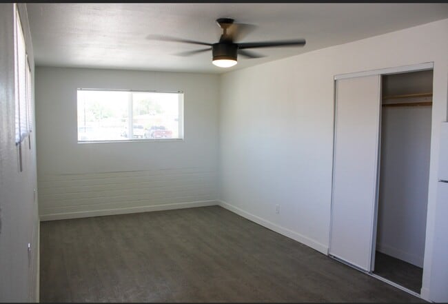 Photo - 1125 Tamerack Ave