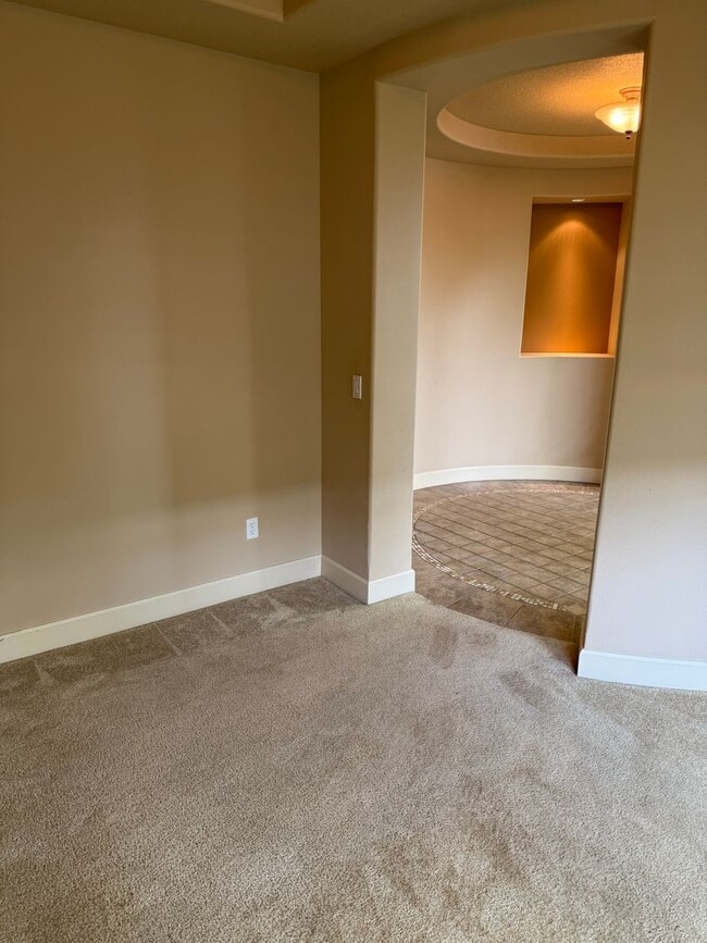 Photo - 21130 NW Galice Ln