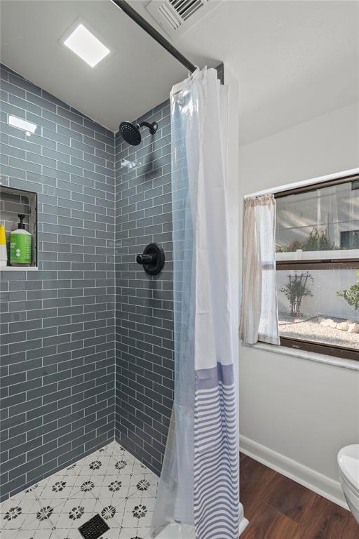 Photo - 2407 S Lois Ave