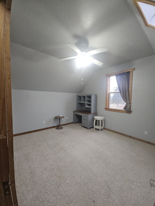 Photo - 12 W 200 N St