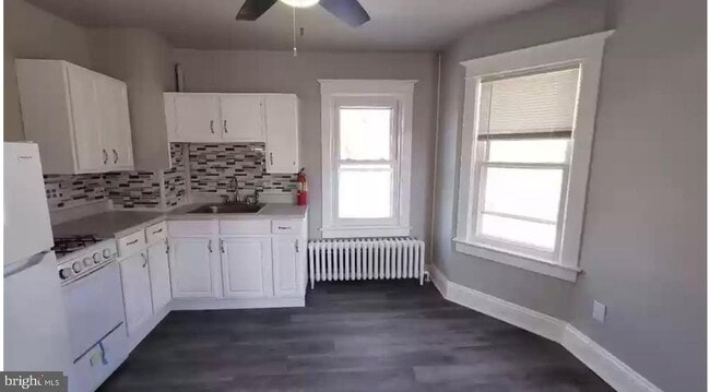 Photo - 1078 Lalor St Unit 2