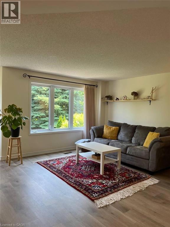 Photo - 318 Sable Ct