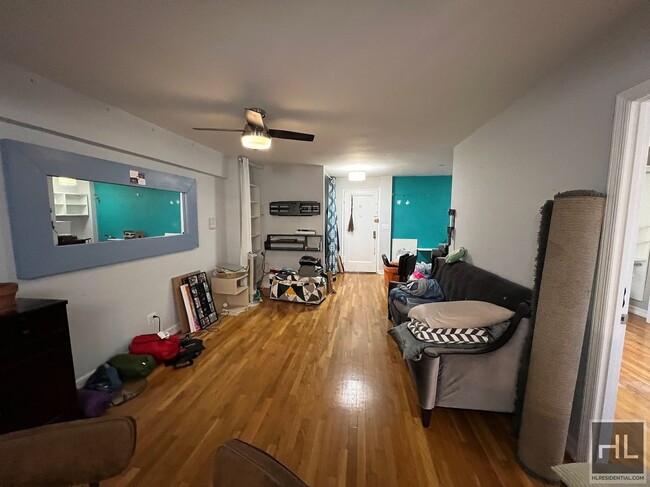 Top Floor 2BR 1BA w/ Bonus Nook, Five Cali... - Top Floor 2BR 1BA w/ Bonus Nook, Five Cali... Apartment Unit 6C