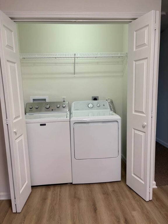 Photo - Seneca Avenue