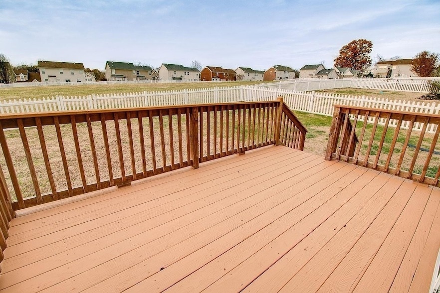 Photo - 183 Vintage Cir