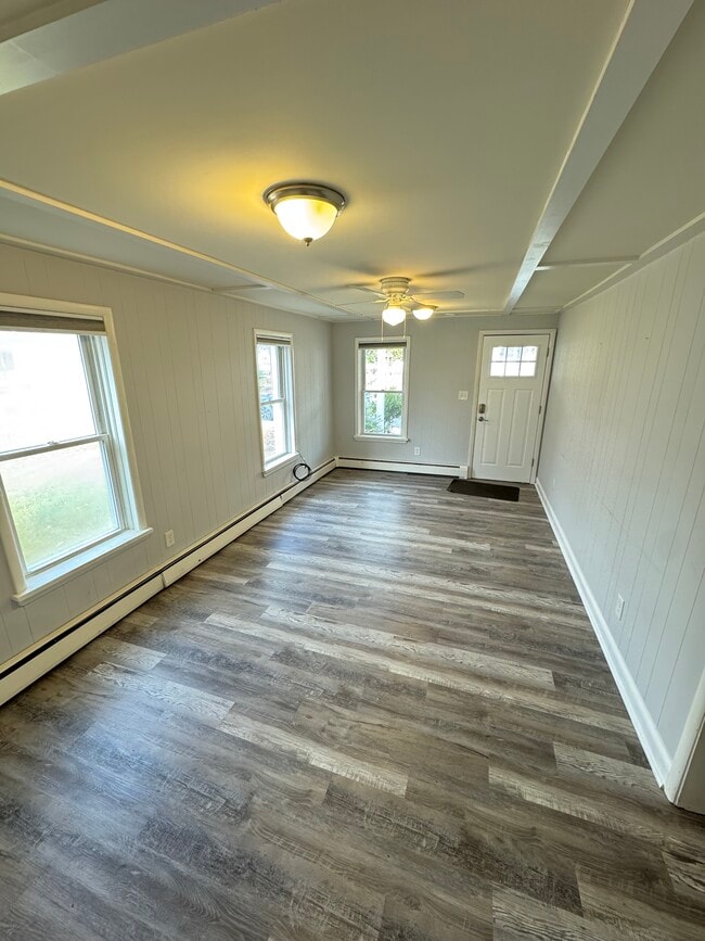 Photo - 27 Elm Ave Unit #1
