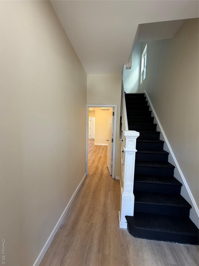 Photo - 14-20 114th St