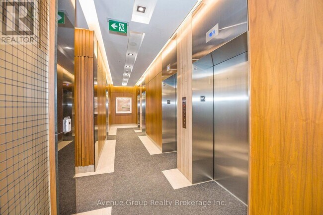 Photo - 125 Redpath Ave Unité 2512