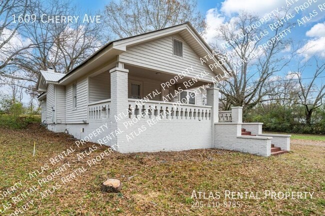 Photo - 1609 Cherry Ave House