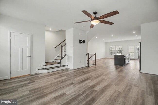 Photo - 11398 Willow Green Cir