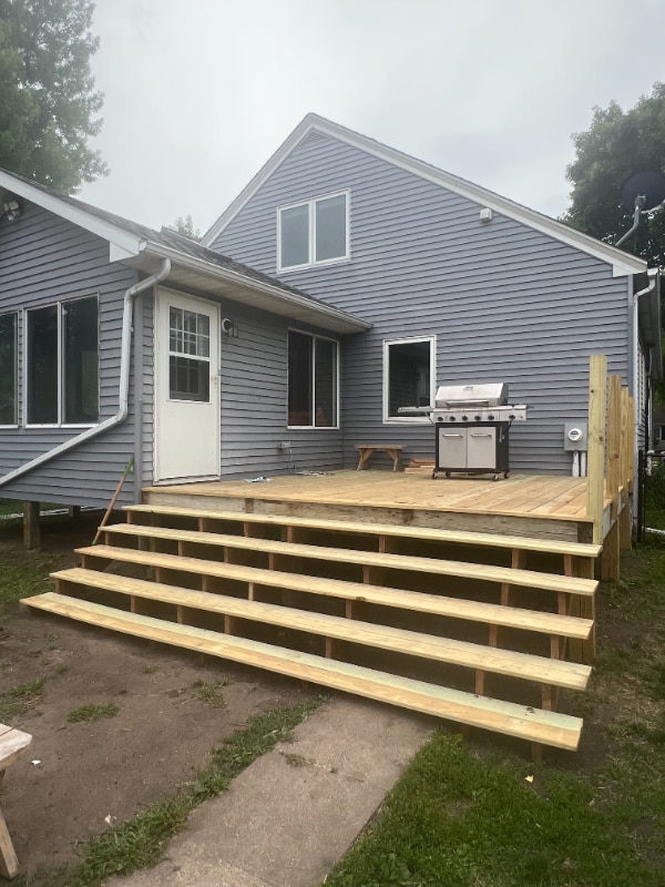 Photo - 412 W Main St