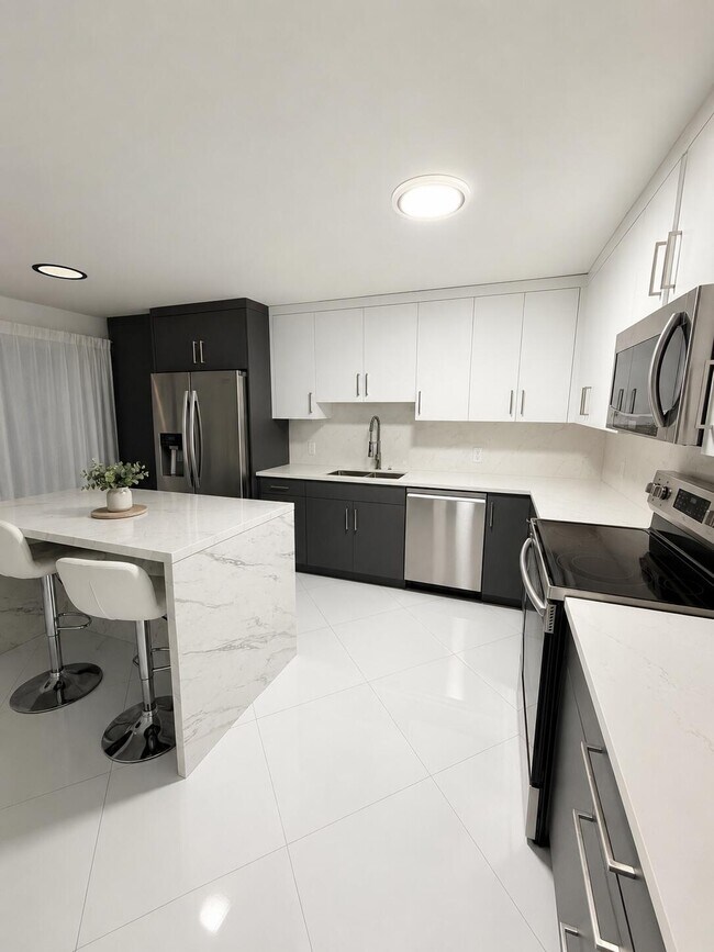 Photo - 4823 NW 9th Ave