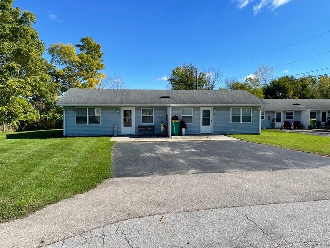 953 E Hope Ave Upland, IN - 953 E Hope Dr Apartments Unit B