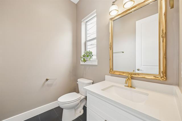 Photo - 3002 Zenia Dr