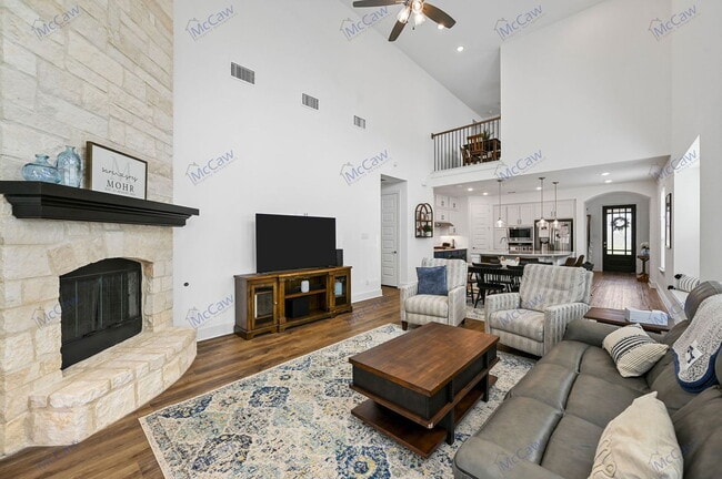 Photo - 424 Country Meadows Blvd