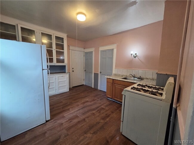 Photo - 67 Moeller St