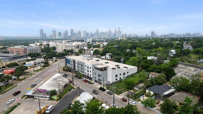 Photo - 2220 Webberville Rd Unit 323