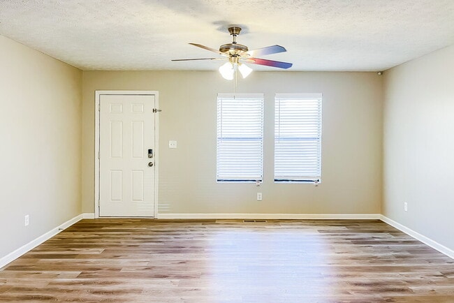 1425 Dillon Rd