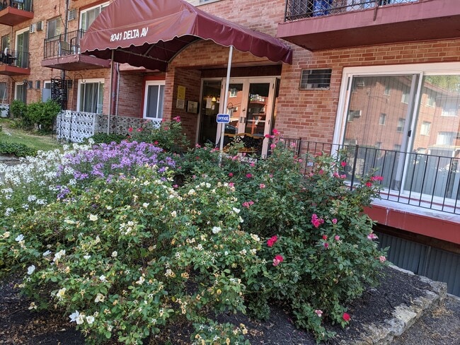 Photo - 1041 Delta Ave Unidad 502
