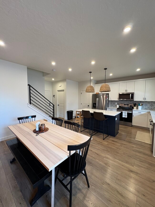 Photo - 9391 N Vernham Ln