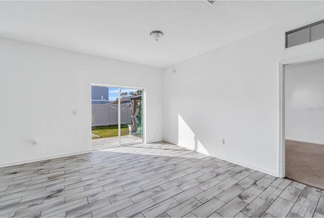 Photo - 3973 Spruce Creek Dr
