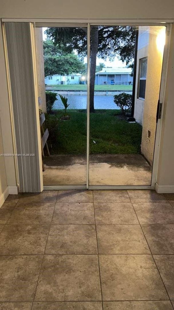 Photo - 7640 Westwood Dr