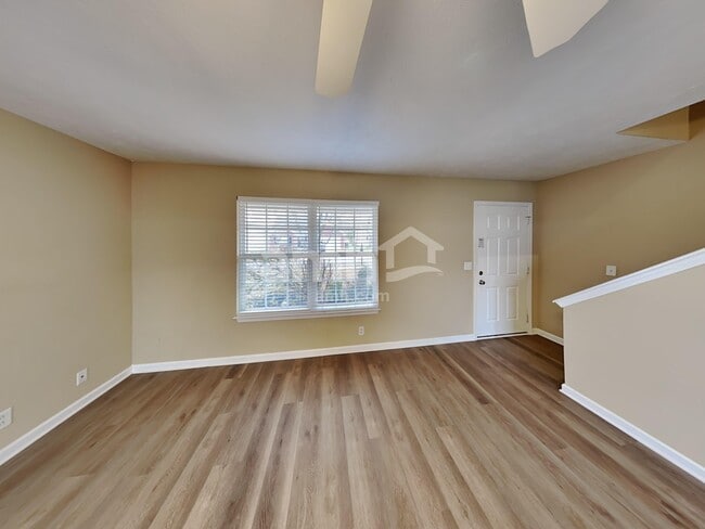 Photo - 838 Maricopa Dr