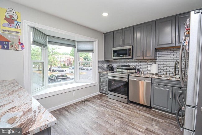 Photo - 2426 Vineyard Ln