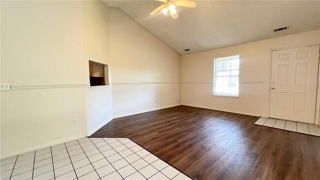 Photo - 10 Brookhaven Ct