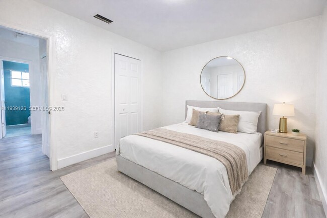 Photo - 19122 NW 36th Ave Unit 0