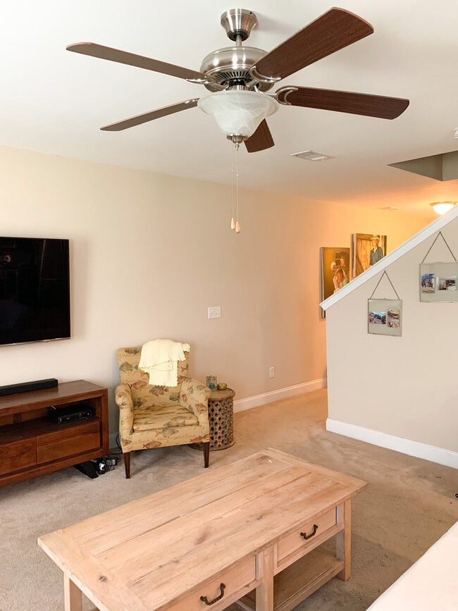 LIVING ROOM 2 - 110 Ristona Dr