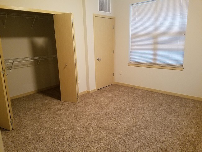 Photo - Mill Creek Apartments